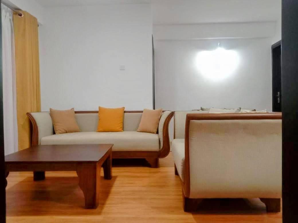 Nuwaraeliya Penthouse Apartment With Pool & Panaromic Views Nuwara Eliya Eksteriør billede